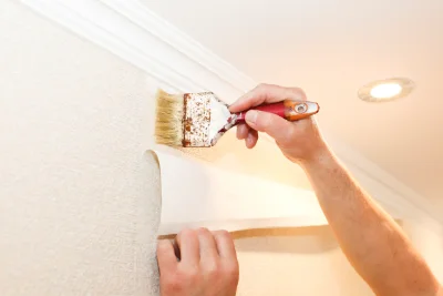 Pose de papier peint à Condé-sur-Vire — revêtements muraux et toiles de verre